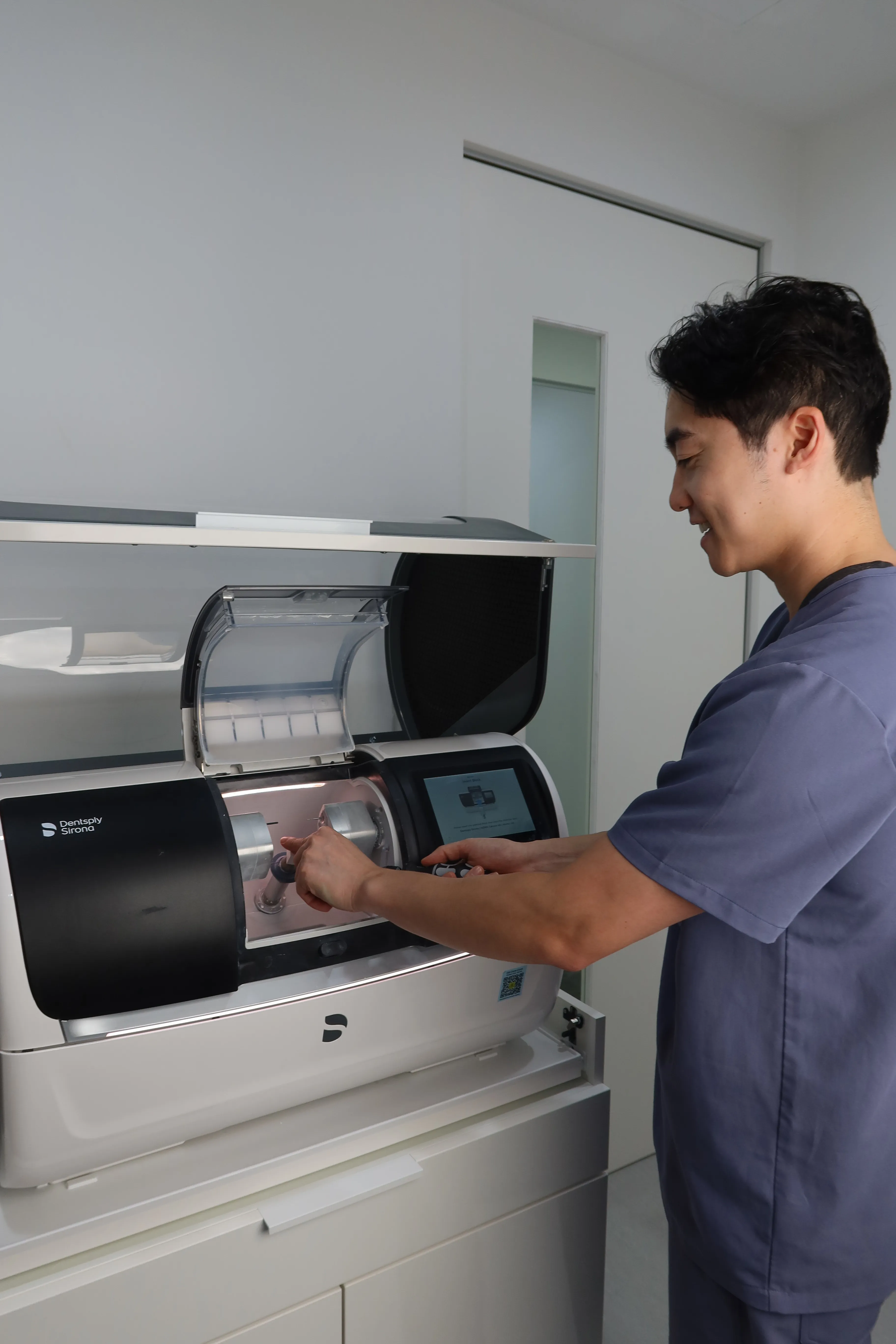 Same-Day Crowns Before and After Example